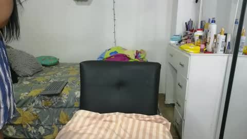 charlotte_027 online show from 12.22.25