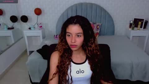 Snapshot of charlotte_0309 chatting on 01.08.25 charlotte online show from 01.08.25