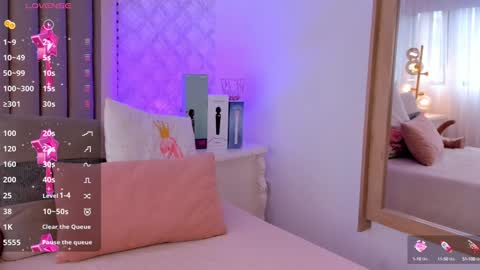   Charlotte  online show from 12.17.24