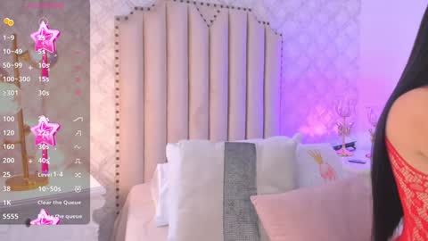   Charlotte  online show from 12.18.24