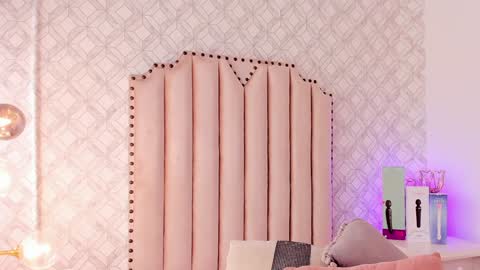   Charlotte  online show from 01.21.25