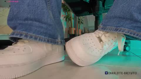 charlotte  grey online show from 01.05.26