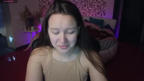 Snapshot of charlotte_ekman chatting on 02.14.25 Charlotte online show from 02.14.25
