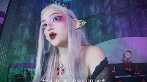 Charlotte online show from 11.15.25