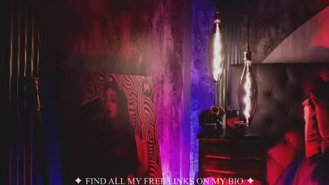 Charlotte online show from 04.01.26