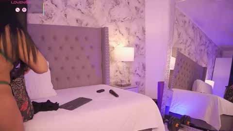 Charlotte online show from 03.24.26