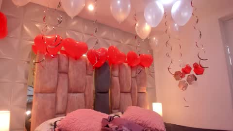 Charlotte Icee online show from 02.21.26