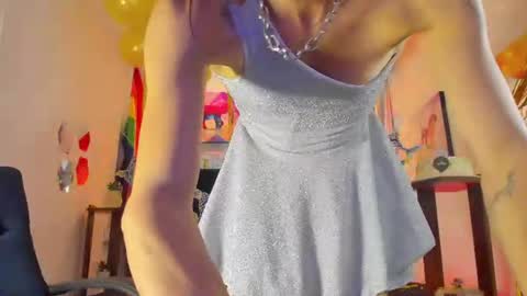 Snapshot of charlotte_landry__ chatting on 07.15.26 CHARLOTTELANDRY online show from 07.15.26