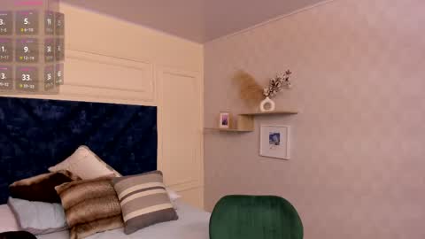 Snapshot of charlotte_mayers chatting on 10.24.25 Charlotte Mayers online show from 10.24.25