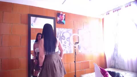 Charlotte online show from 12.03.24