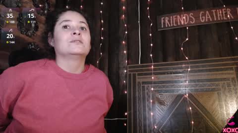 Snapshot of charlotte_vanillefraise chatting on 01.19.25 charlotte lepiaf online show from 01.19.25