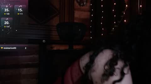 Snapshot of charlotte_vanillefraise chatting on 10.15.25 charlotte lepiaf online show from 10.15.25