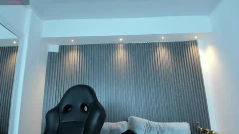 Charlotte  Everyday From 0700 to 1300 Col Time online show from 10.20.25