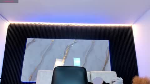 Charlotte  Everyday From 0700 to 1300 Col Time online show from 10.22.25