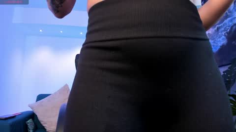 Snapshot of charlotte_whitee1 chatting on 05.18.26 Charlotte Everyday From 0700 to 1300 Col Time online show from 05.18.26