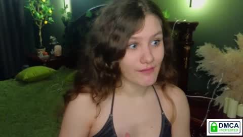 Snapshot of charlotte_wow chatting on 01.26.25 Charlotte online show from 01.26.25