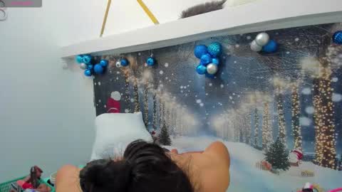 Snapshot of charlotte_x1 chatting on 11.29.25 Charlotte online show from 11.29.25