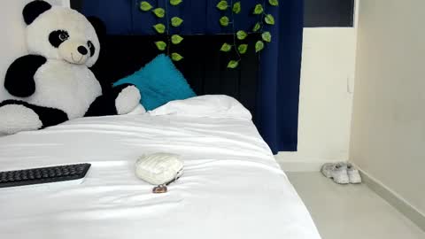 Snapshot of charlotte_xc chatting on 02.16.25 charlotte_xc online show from 02.16.25