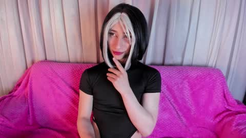  CHARLOTTE  online show from 10.26.25