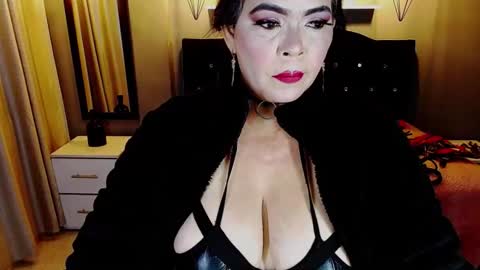 charlottefiery online show from 05.03.26