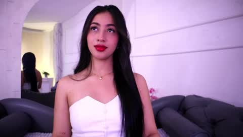 Snapshot of charlotterusso chatting on 05.16.26 Lauren Rus online show from 05.16.26