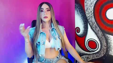 Snapshot of charlottevillorina chatting on 09.11.25 charlotte villorina online show from 09.11.25