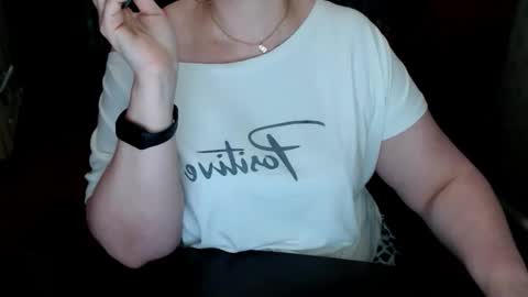Snapshot of charlottextasty chatting on 05.11.26 CharlotteXTasty online show from 05.11.26