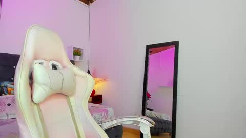 Charly online show from 09.24.25