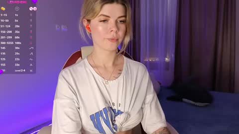 Kira online show from 02.25.25