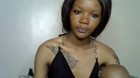 Snapshot of charmingdime chatting on 02.12.26 charmingdime online show from 02.12.26