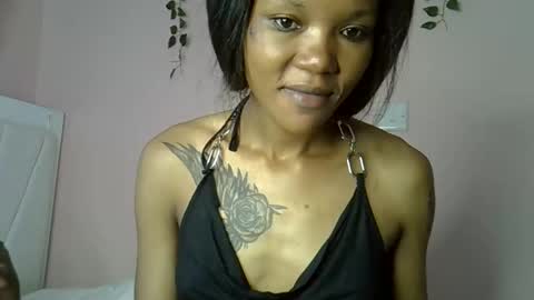 Snapshot of charmingdime chatting on 04.20.26 charmingdime online show from 04.20.26