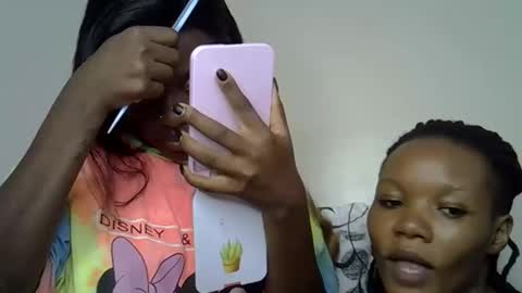 Snapshot of charmingdime chatting on 05.20.26 charmingdime online show from 05.20.26