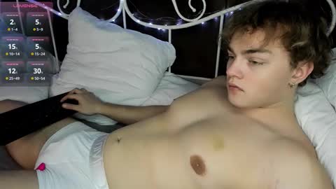 Snapshot of chase_muscular chatting on 03.01.26 Chase online show from 03.01.26