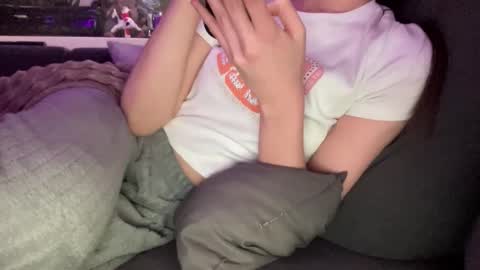 Snapshot of chase_vicky chatting on 01.18.26 Vicky online show from 01.18.26