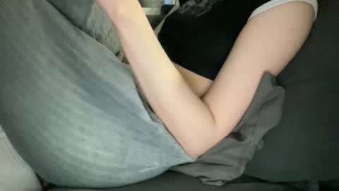 Snapshot of chase_vicky chatting on 02.27.26 Vicky online show from 02.27.26