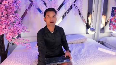       online show from 04.30.26