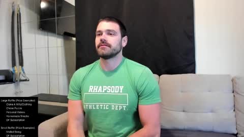 Snapshot of chasemason20 chatting on 12.13.24 Onlyfans chasingfit Instagram the arguer Twitter chasingfitOF online show from 12.13.24