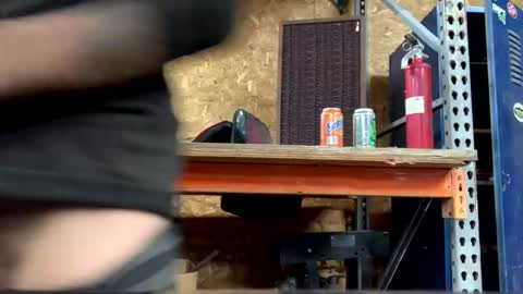 Snapshot of chaseybo chatting on 12.28.24 Help me cum online show from 12.28.24