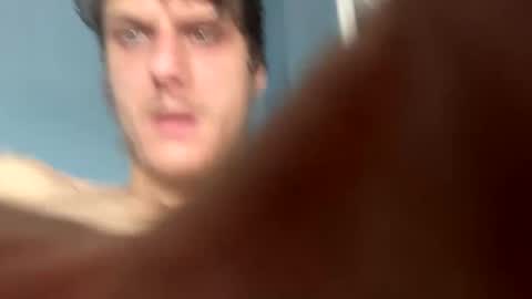 Snapshot of chaseybo chatting on 09.28.25 Help me cum online show from 09.28.25