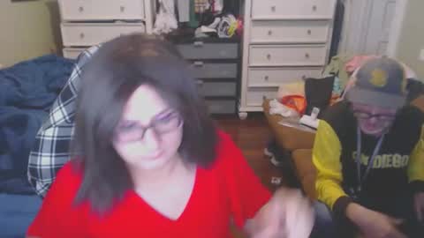 Snapshot of chastityfun chatting on 04.27.26 Natalie online show from 04.27.26
