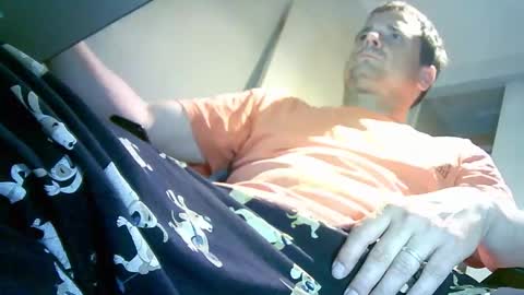 Snapshot of chaterbater79 chatting on 10.05.25 chaterbater79 online show from 10.05.25