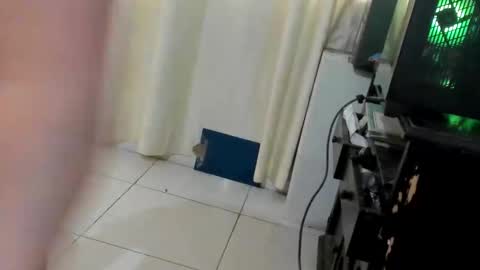 Snapshot of chatkatd chatting on 02.18.26 Santiago online show from 02.18.26