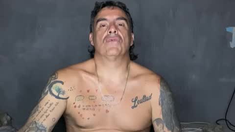 chato012 online show from 02.01.26