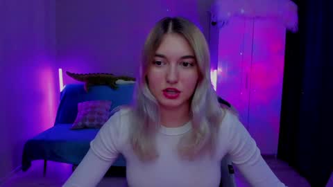 Snapshot of chatur_lady_ chatting on 12.23.24 Betty online show from 12.23.24