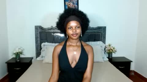 Snapshot of chayenie chatting on 06.11.26 Cheyenne online show from 06.11.26