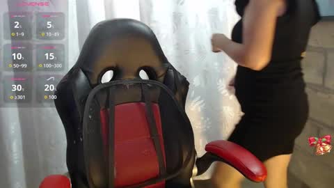 CHAYLA VICTORIA RUIZ  online show from 03.04.26