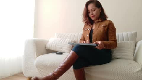 Regina Phalange online show from 05.19.26