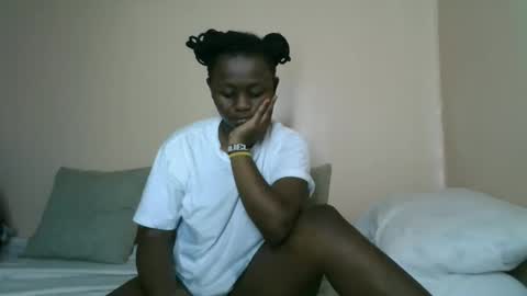 cheeky_charms online show from 03.18.26