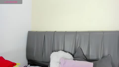 Snapshot of cheerlynn chatting on 11.15.25 Cherlyn online show from 11.15.25