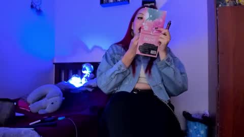 Snapshot of cheeryl chatting on 12.01.24 Miss Cheeryl online show from 12.01.24